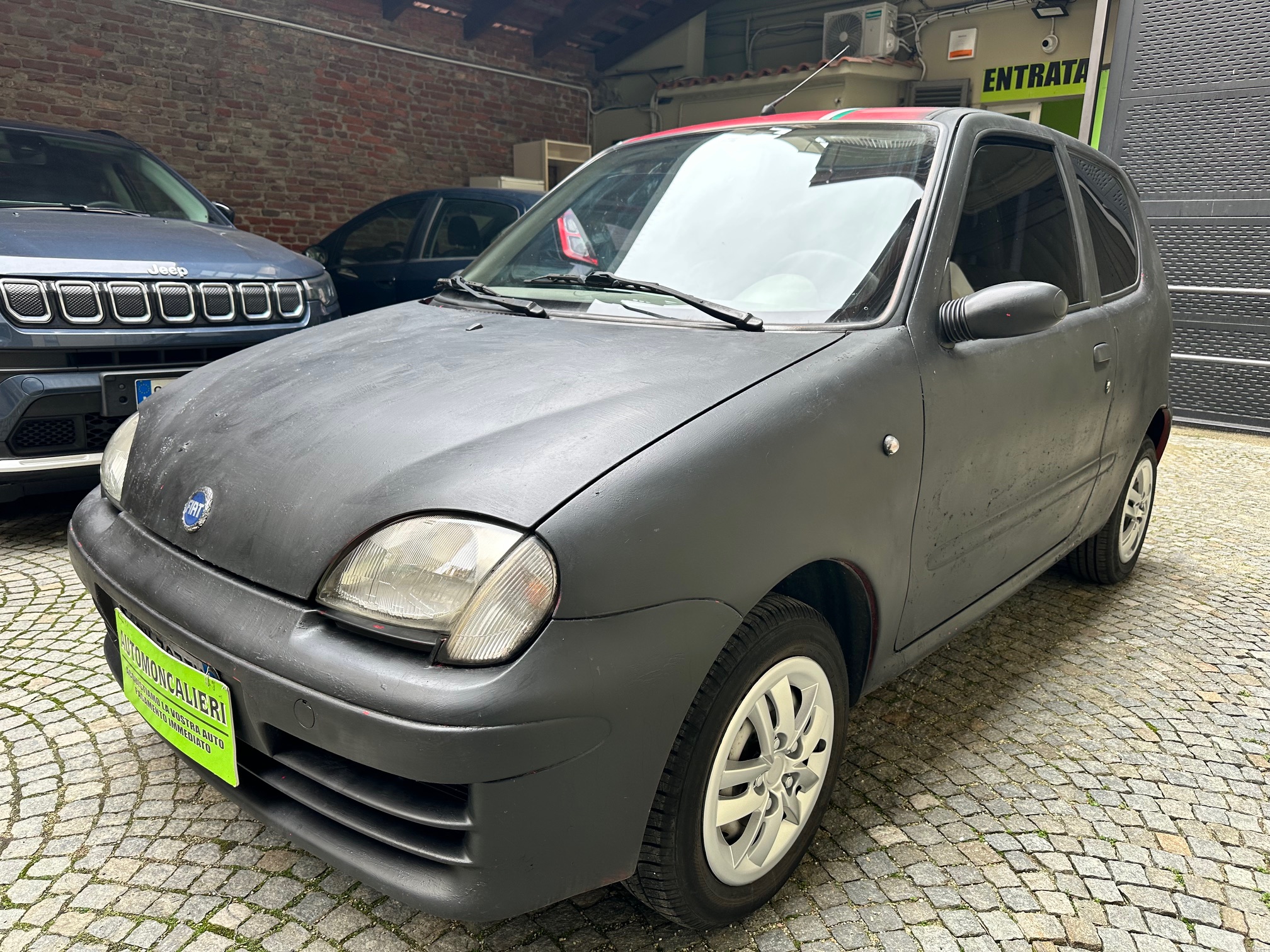 vehicle-thumb-image