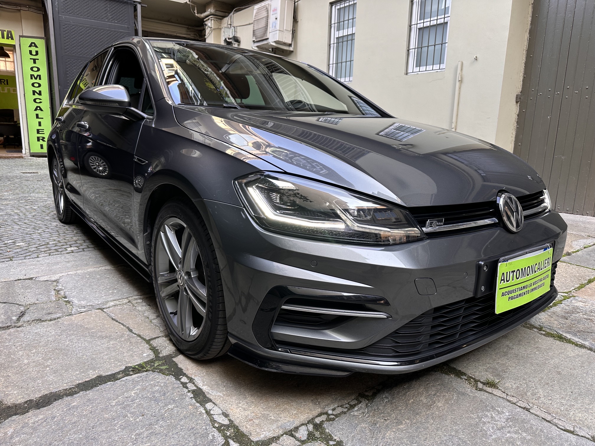 vehicle-thumb-image