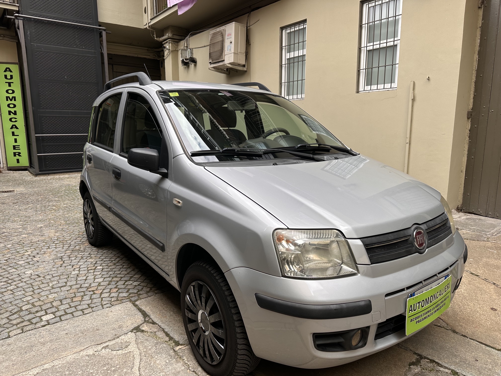 vehicle-thumb-image