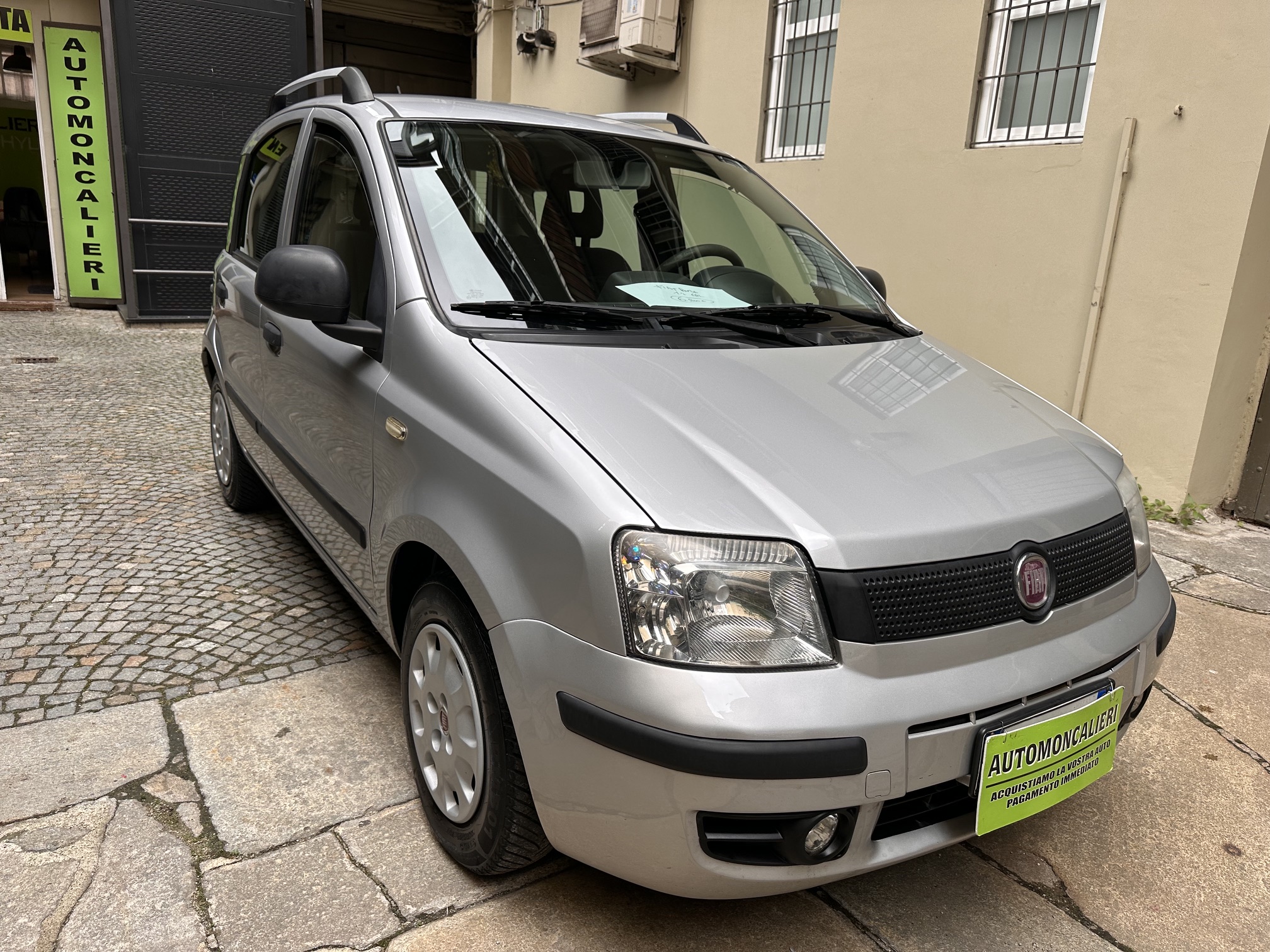 vehicle-thumb-image