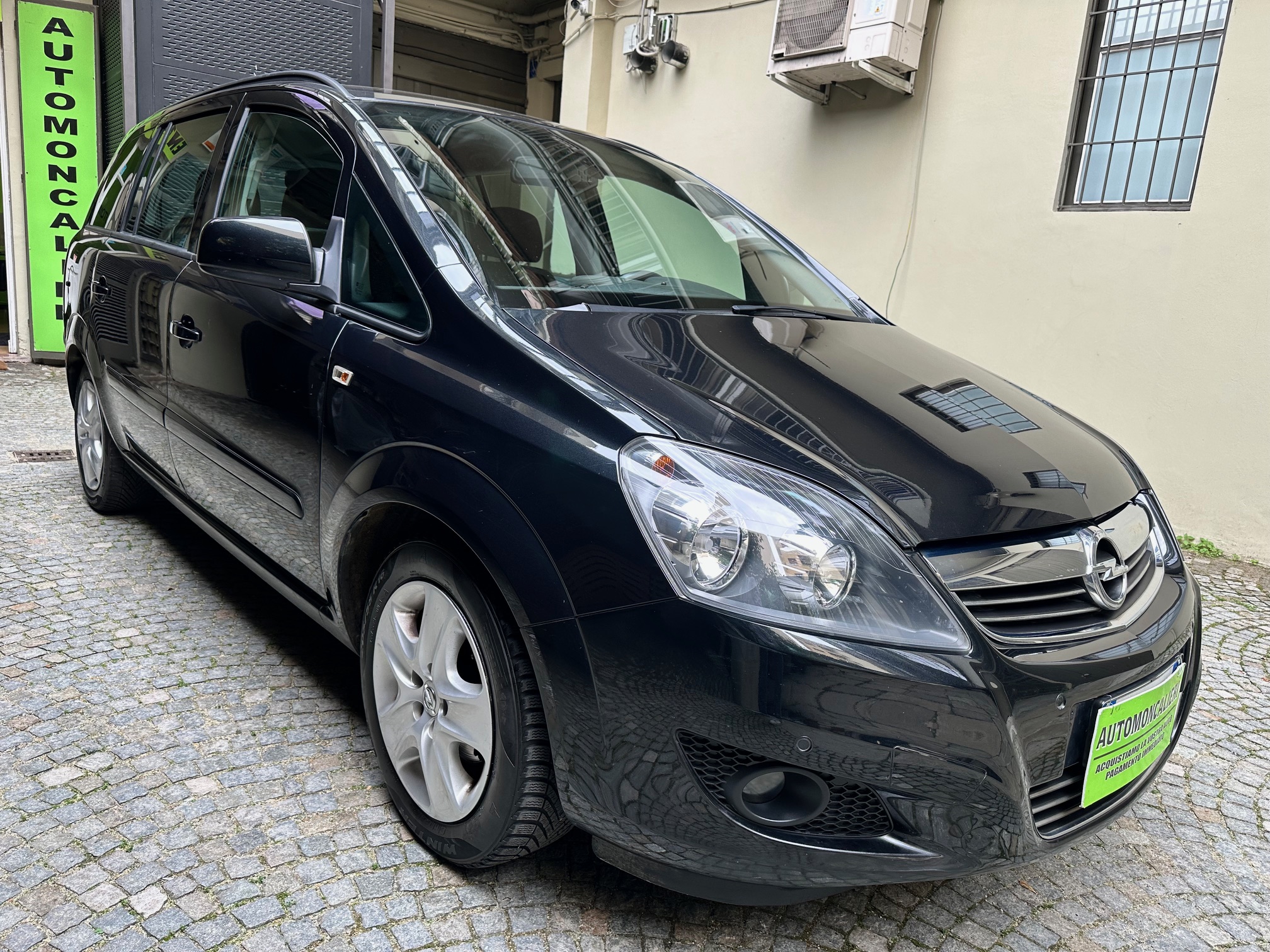 vehicle-thumb-image